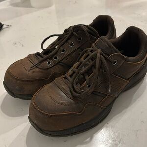 Sketchers safety shoes steep toe size 11